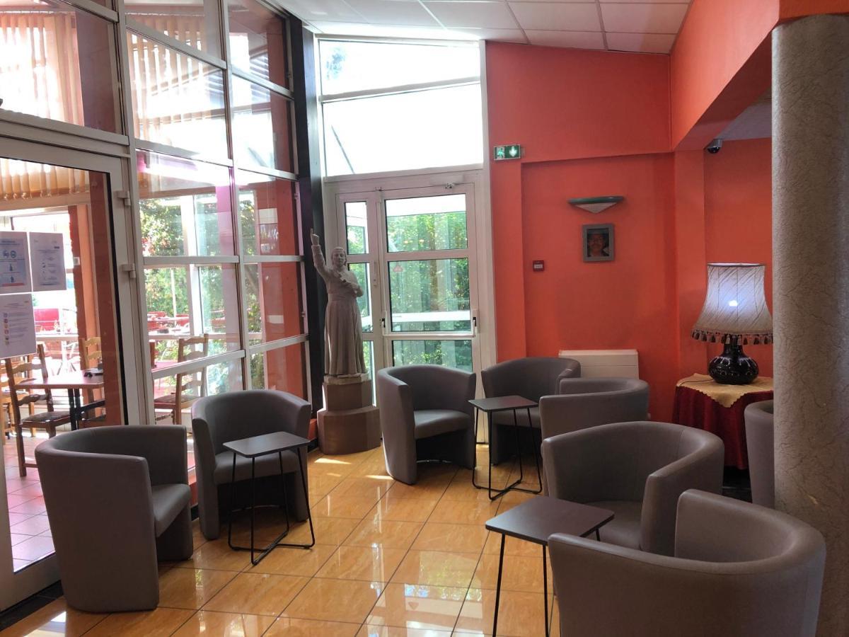 Logis Hotel Restaurant Saint Augustin Mittelbronn 外观 照片